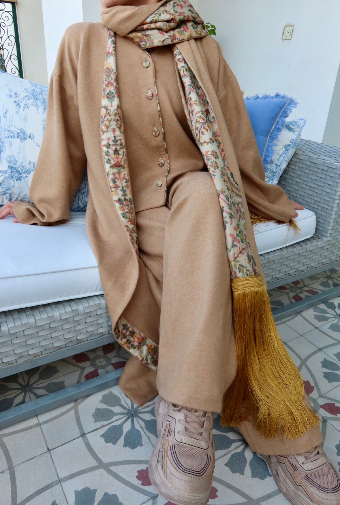 Comfy 4 piece set beige