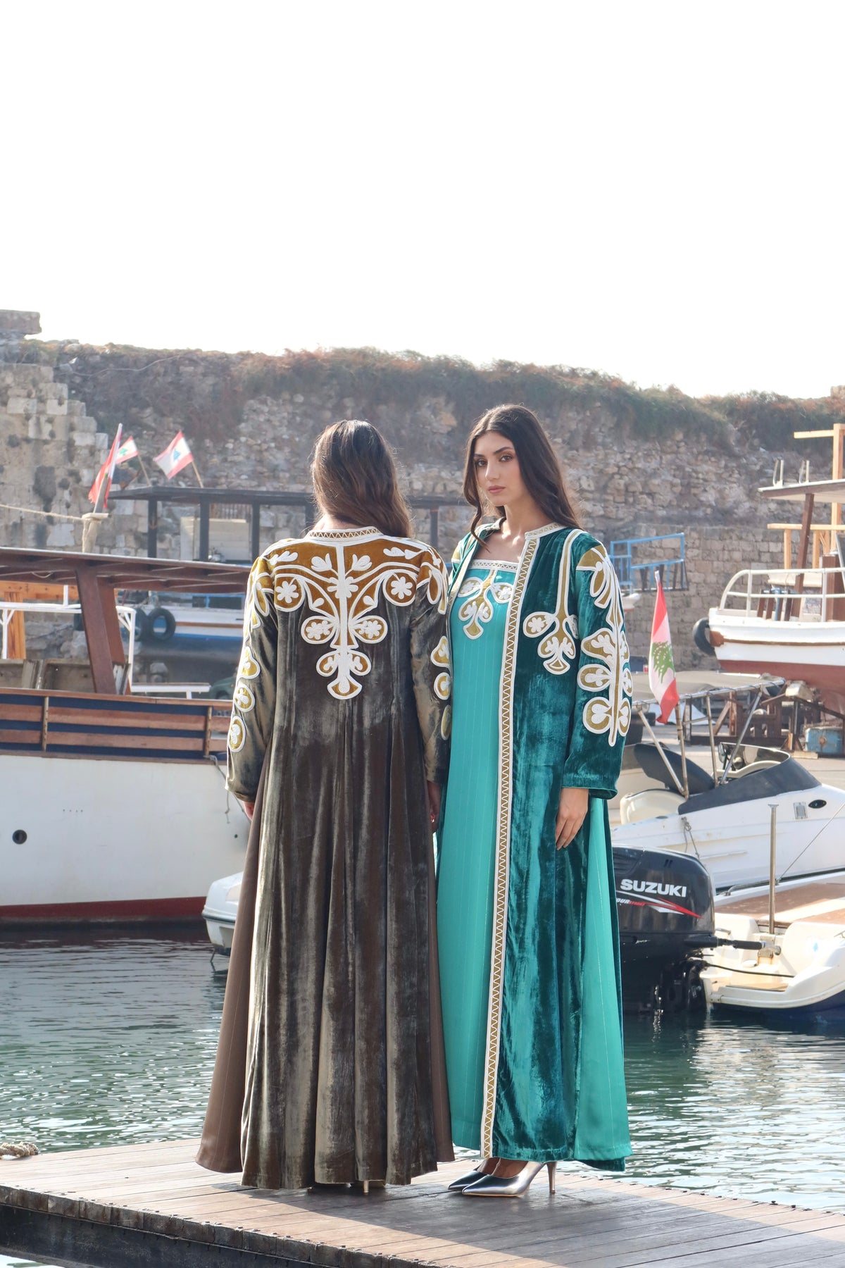 Torqoise embroidered bisht set