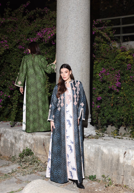 Blue leopard embroidered set