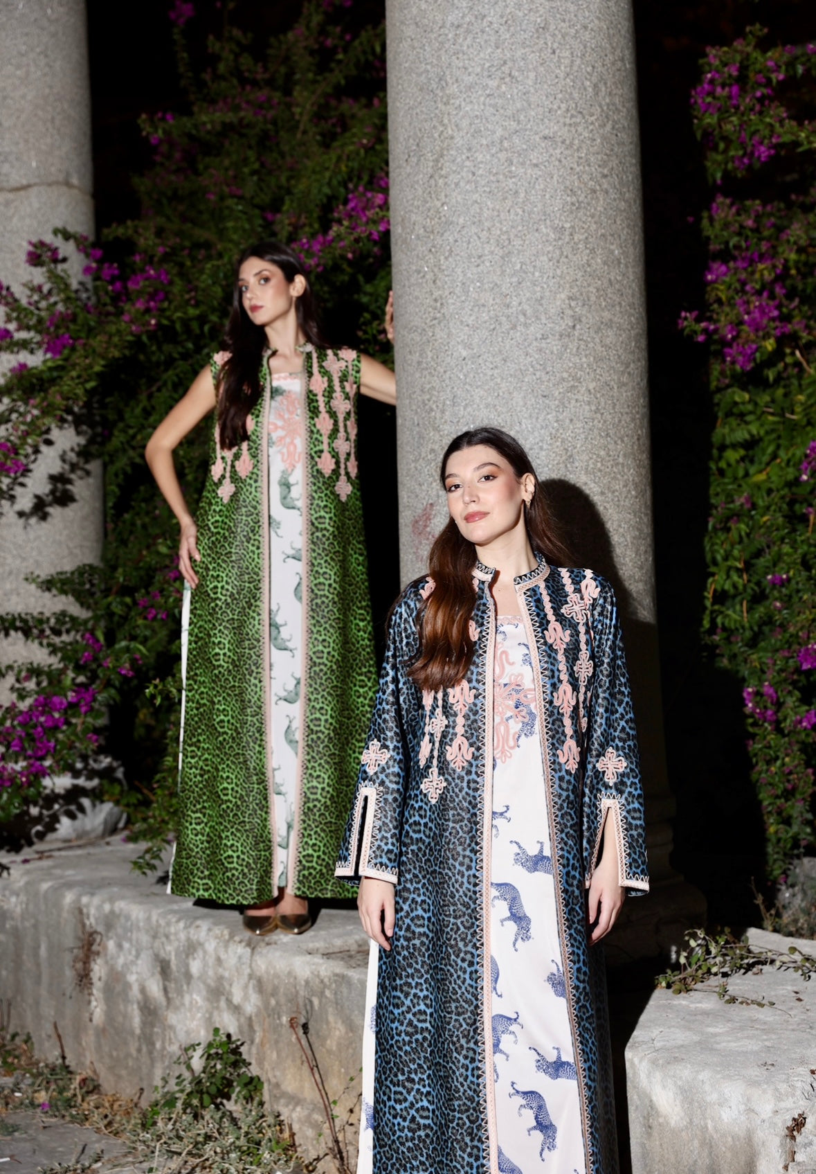 Blue leopard embroidered set